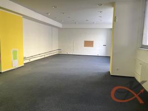 Pronájem obchodního prostoru, Prostějov, Poděbradovo nám., 72 m2