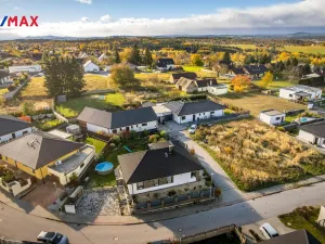 Prodej rodinného domu, Srubec, U Pilota, 136 m2