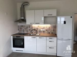 Pronájem bytu 2+kk, Střelice, Příční, 58 m2