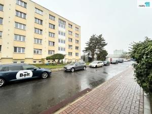 Pronájem bytu 4+1, Praha - Modřany, U zastávky, 75 m2