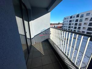 Pronájem bytu 2+kk, Praha, Karla Guta, 54 m2