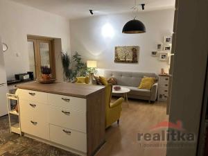 Pronájem bytu 3+kk, Opava - Předměstí, Komenského, 89 m2