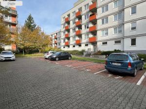 Pronájem bytu 1+kk, Praha - Strašnice, Názovská, 42 m2