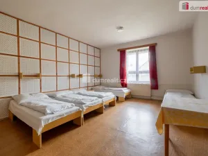 Prodej rybníku, Valeč - Kostrčany, 4174 m2