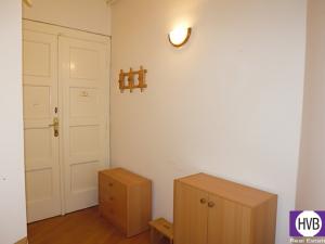 Pronájem bytu 2+kk, Praha, U křížku, 45 m2