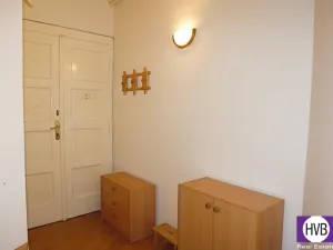 Pronájem bytu 2+kk, Praha, U křížku, 45 m2