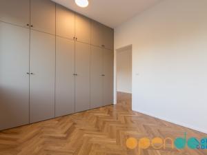 Pronájem bytu 2+kk, Praha - Podolí, Podolská, 55 m2