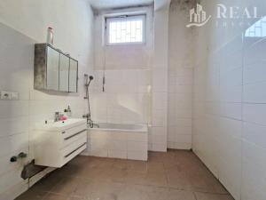 Pronájem skladu, Most, Jana Opletala, 500 m2