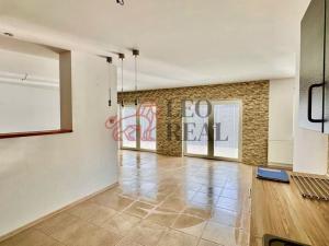 Prodej rodinného domu, Topolná, 215 m2