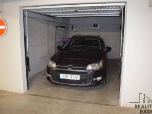 Pronájem garáže, Brno, Zderadova, 20 m2