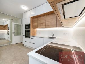 Prodej bytu 5+1, Praha - Smíchov, Podbělohorská, 126 m2