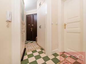 Prodej bytu 3+1, Praha - Smíchov, Zborovská, 89 m2