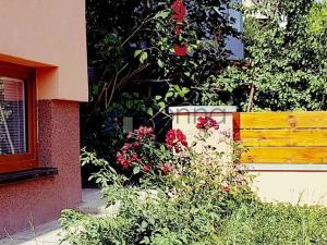 Pronájem bytu 2+1, Praha, Hejtmanská, 54 m2