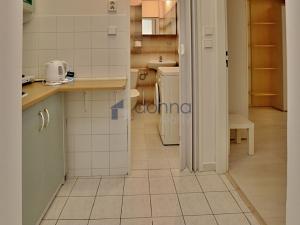 Pronájem bytu 1+kk, Praha, Křivenická, 22 m2