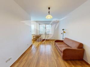 Pronájem bytu 1+1, Praha - Záběhlice, Svojšovická, 27 m2