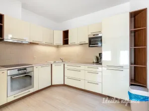 Pronájem bytu 2+kk, Praha - Zličín, Sazovická, 63 m2