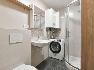 Pronájem bytu 1+1, Praha - Střížkov, Chrastavská, 28 m2