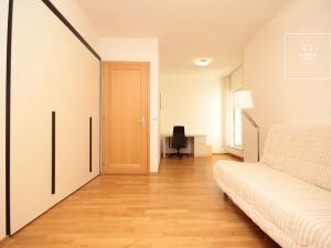 Pronájem bytu 4+kk, Praha - Nové Město, Senovážné náměstí, 130 m2