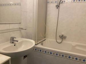 Pronájem bytu 2+kk, Praha - Záběhlice, Hyacintová, 65 m2