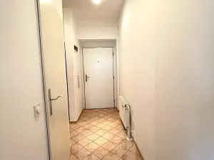 Pronájem bytu 2+kk, Praha - Holešovice, Umělecká, 58 m2
