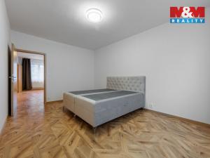 Prodej bytu 3+1, Karlovy Vary, 73 m2