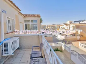 Prodej bytu 3+1, Torrevieja, Španělsko, 75 m2