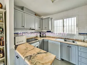 Prodej bytu 3+kk, Orihuela, Španělsko, 77 m2