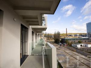 Pronájem bytu 1+kk, Praha - Vysočany, Fafkových, 37 m2