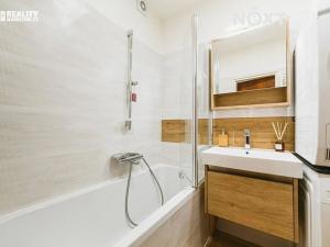 Prodej bytu 3+1, Brno, Vlárská, 71 m2