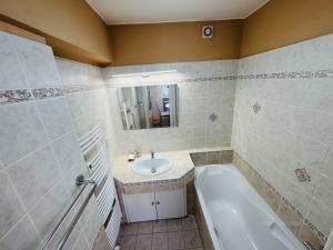 Pronájem bytu 3+1, Zlín - Mladcová, Mokrá II, 82 m2