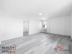 Pronájem bytu 3+1, Praha - Troja, Glowackého, 76 m2