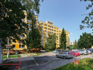 Pronájem bytu 3+1, Praha - Troja, Glowackého, 76 m2