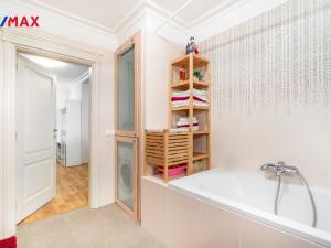 Pronájem bytu 3+kk, Karlovy Vary, Moskevská, 75 m2
