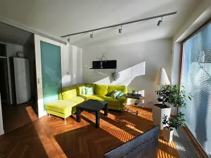 Prodej bytu 2+kk, Praha - Záběhlice, Nad Meandry, 52 m2