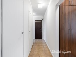 Pronájem bytu 3+1, Praha - Hlubočepy, Lamačova, 70 m2