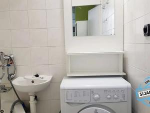 Pronájem bytu 2+1, Brodek u Přerova, Sídliště Svobody, 58 m2