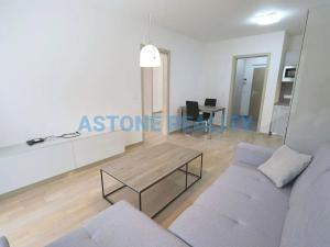 Pronájem bytu 2+kk, Praha - Košíře, Pod Kavalírkou, 55 m2