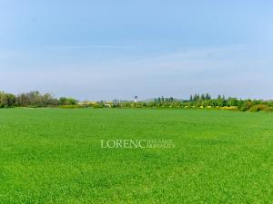 Prodej pozemku, Praha - Kbely, Ponikelská, 707 m2