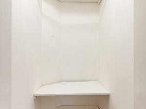 Pronájem bytu 1+kk, Praha - Podolí, Doudova, 33 m2