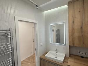 Pronájem bytu 2+1, Zlín, Věžové domy, 65 m2