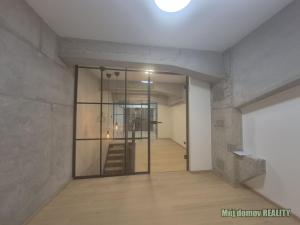 Pronájem bytu 3+kk, Praha - Vysočany, Kolbenova, 66 m2