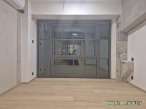 Pronájem bytu 3+kk, Praha - Vysočany, Kolbenova, 66 m2