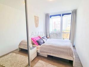 Pronájem bytu 2+kk, Praha - Hlubočepy, Voskovcova, 42 m2