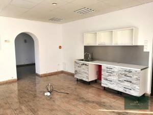 Pronájem obchodního prostoru, Mirošov, Skořická, 71 m2