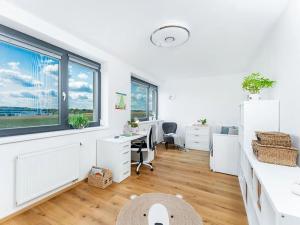 Pronájem rodinného domu, Přezletice, Školní, 120 m2