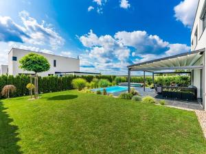 Pronájem rodinného domu, Přezletice, Školní, 120 m2