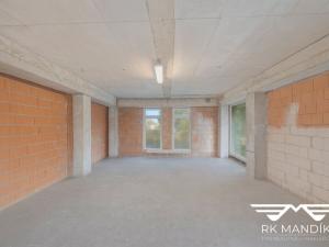 Prodej obchodního prostoru, Odolena Voda, K Cukrovaru, 90 m2