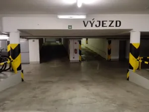 Pronájem garáže, Brno, Cihlářská, 18 m2