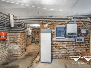 Prodej rodinného domu, Mníšek pod Brdy, U nádraží, 164 m2