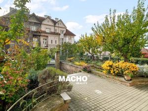 Pronájem bytu 1+kk, Praha - Vinohrady, Hradešínská, 37 m2